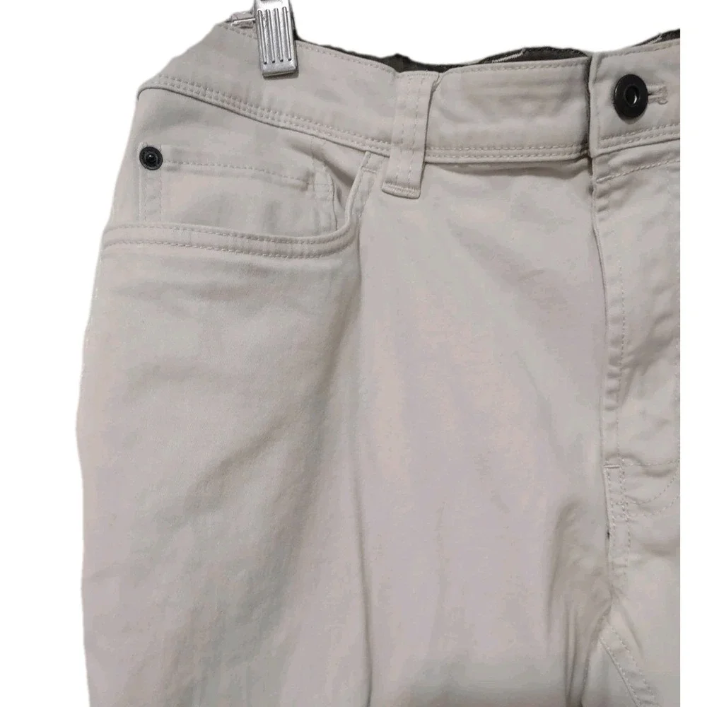Van Heusen Pants Slacks Men's 32x30 Slim Tan 5 Pocket Design 29